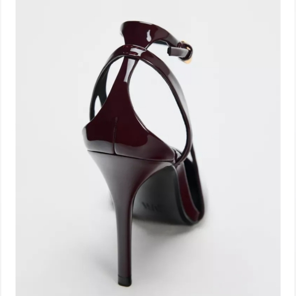 Zara Faux Patent Heels - Picture 3 of 7